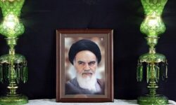 مکتب امام خمینی(ره) به نسل جوان معرفی شود