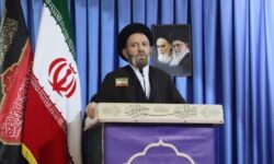 دشمن به دنبال تضعیف باورهای دینی از جمله حجاب است