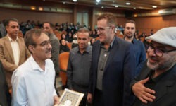 مراسم گرامیداشت روز خبرنگار به میزبانی دانشگاه علوم پزشکی لرستان برگزار شد + عکس