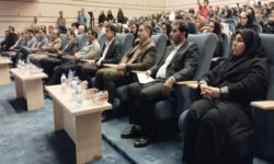 ۳۰۰ بسته لوازم‌التحریر بین خانواده زندانیان نیازمند خرم‌آباد توزیع شد