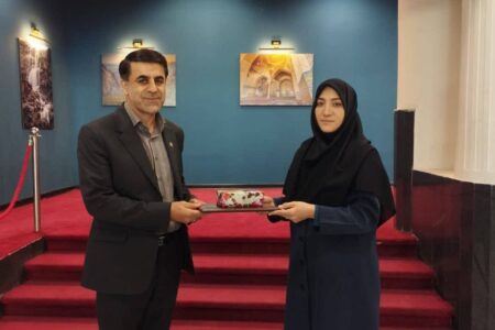 کتاب، پُلی برای بازگشت مؤثر زندانیان به جامعه است