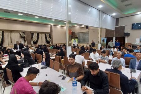 بازنشستگان نیروهای مسلح پرچم‌دار انقلاب اسلامی هستند