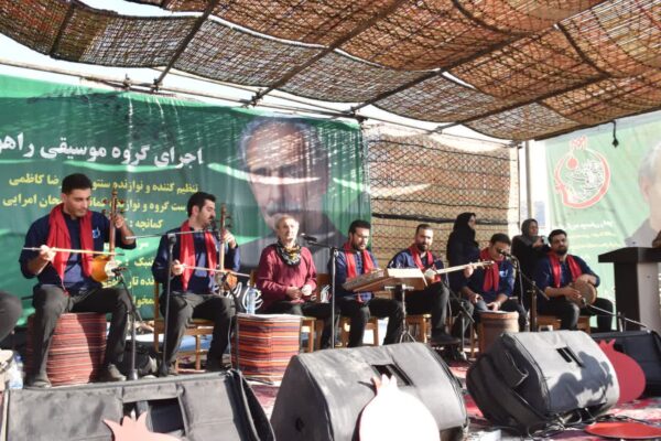 جشن سرخ دانه‌ها؛ روایت تصویری از زیبایی‌های انار در لرستان